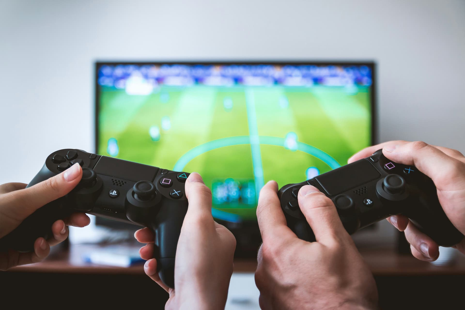 Meldepflicht f. Spielekonsolen, elektr. Spielzeug in Österreich?