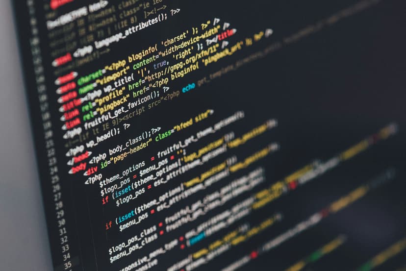 Mitarbeiter erstellt Website-Inhalte – wem gehören die Rechte?